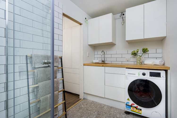 1/30 Uppingham Crescent Hillcrest_14