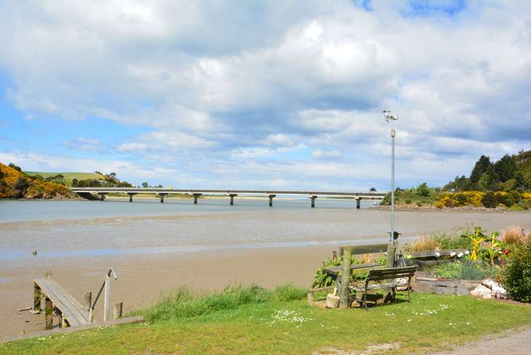 41 Riverside Road Taieri Mouth_18