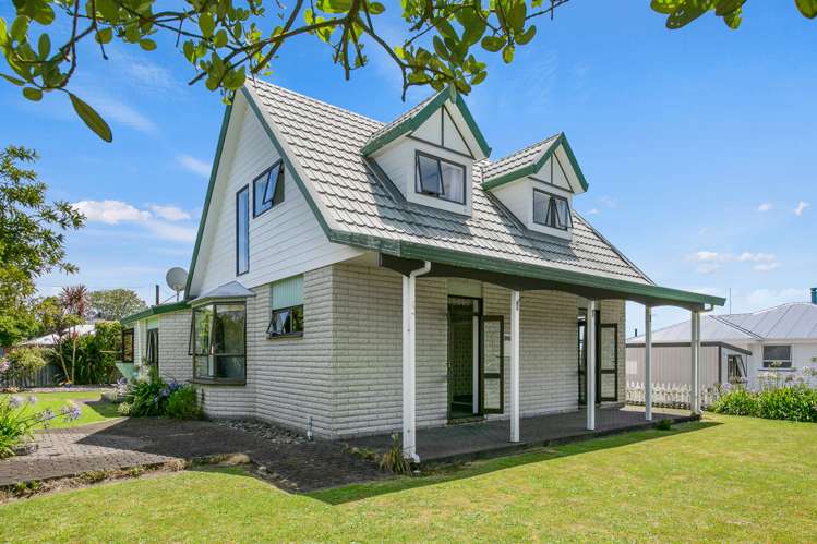 2336 South Road Okato_19