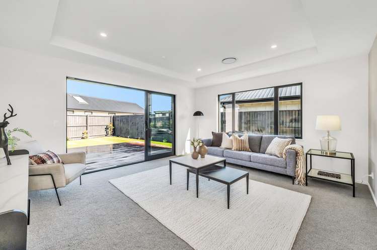 60 Whitehorn Drive Lincoln_11