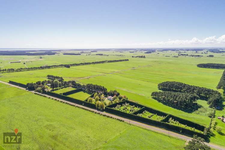 150 Himatangi Beach Road Himatangi_1