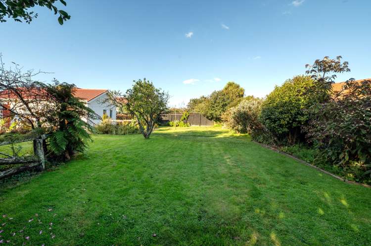 44 Pererika Street Victoria_29