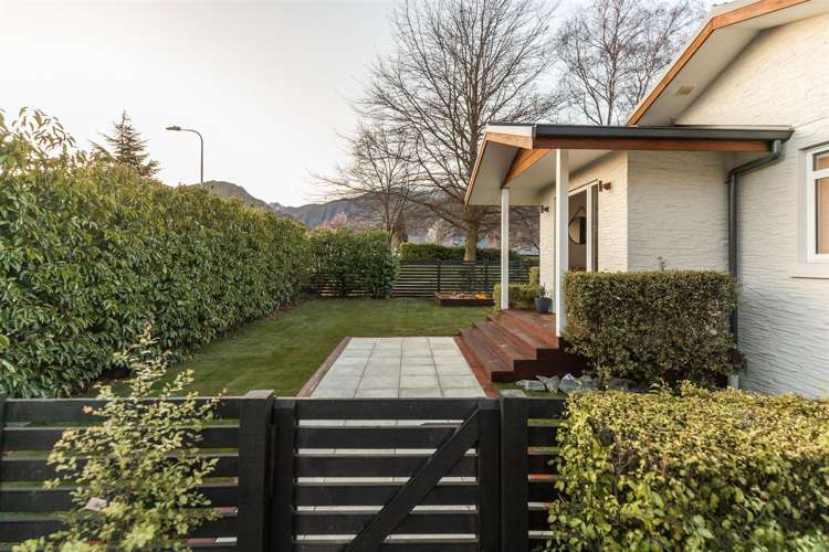 35 Adamson Drive Arrowtown_21