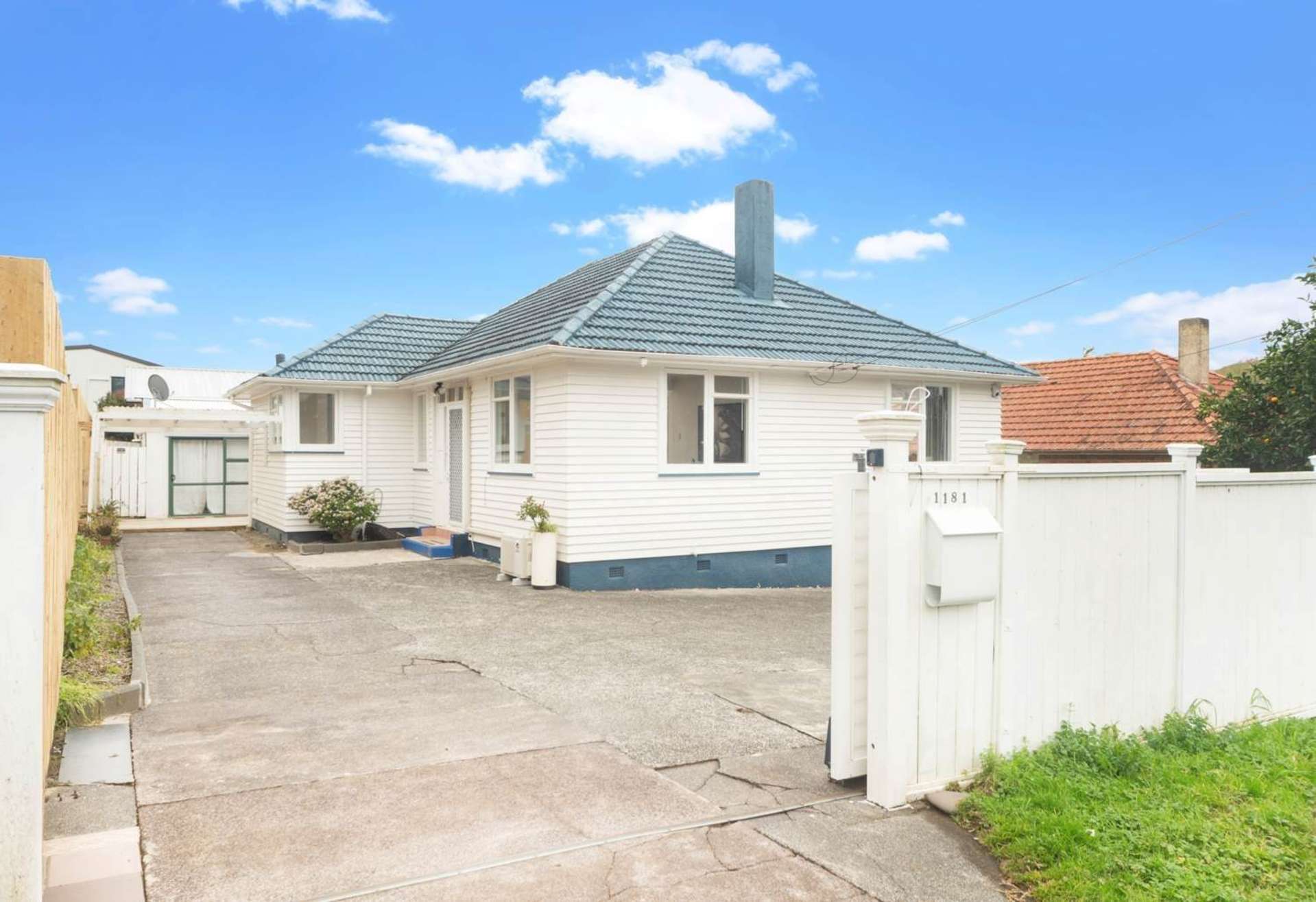 1181 Dominion Road Mount Roskill_0