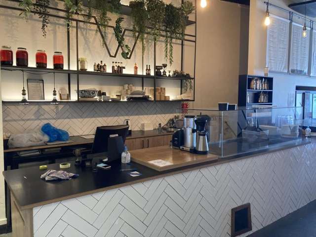 431 Grey Street Hamilton East_2