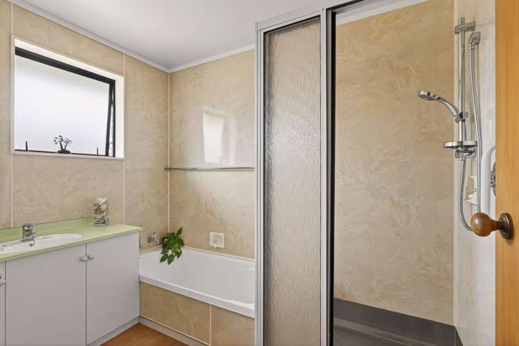 517 Gladstone Road Te Hapara_16