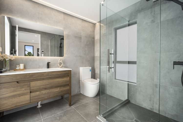 12 Karaka Street Helensville_11