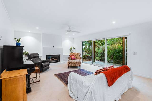 26 Arrowsmith Avenue Waipahihi_3