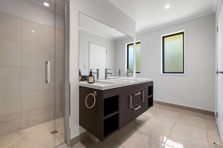 22 Pohutukawa Parade Riverhead_11