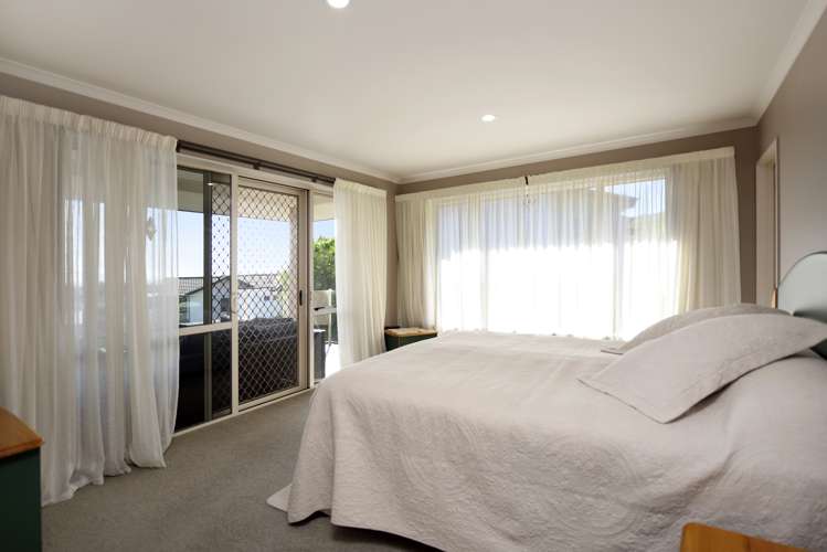 6 Berkshire Place Stoke_11