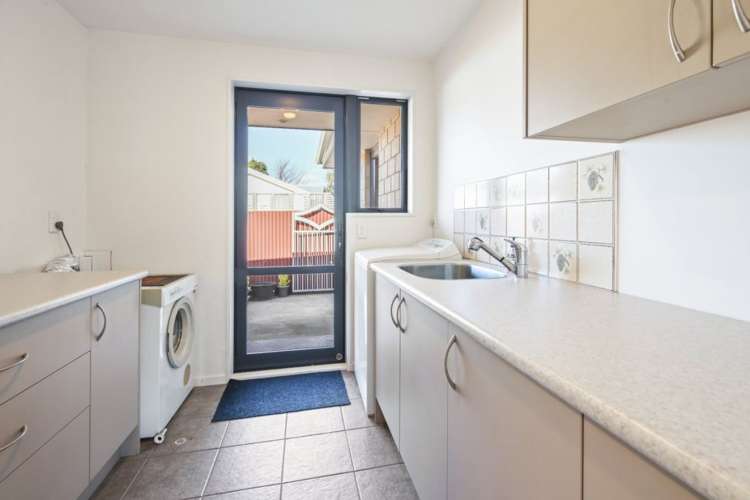 587 Upper Sefton Road Sefton_10