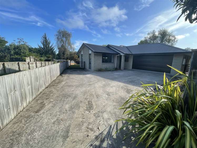 B/99 Kingsley Street_0