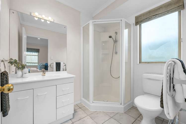 2 Monivea Place East Tamaki Heights_14