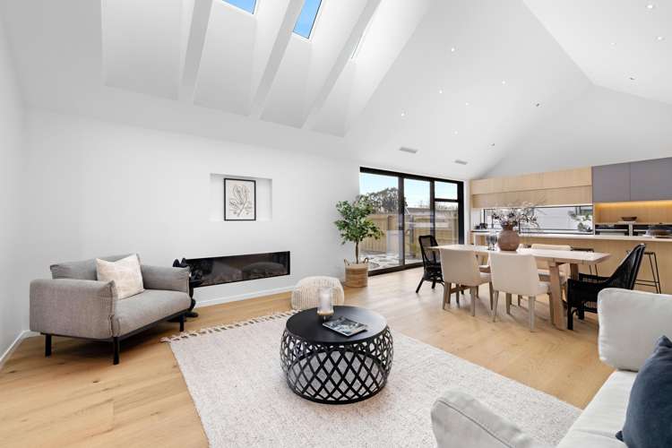 2 Alan James Lane Prebbleton_4