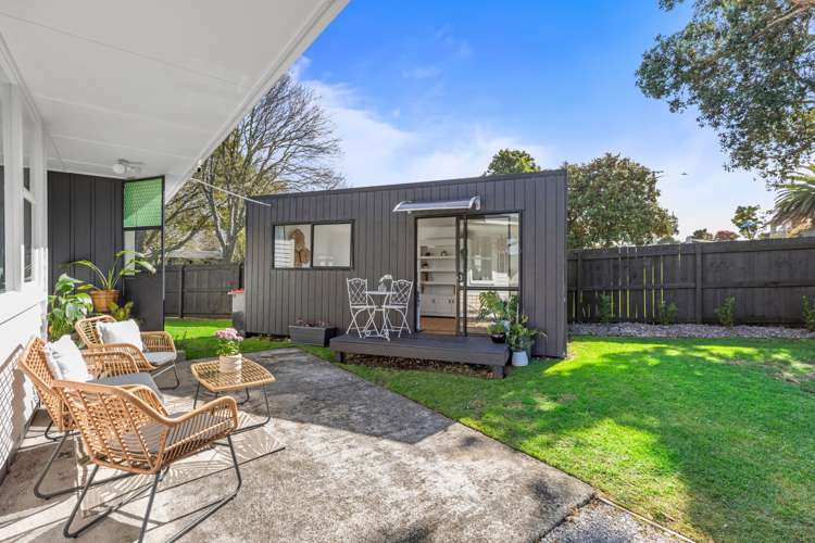 66a Meadowland Street Matua_14