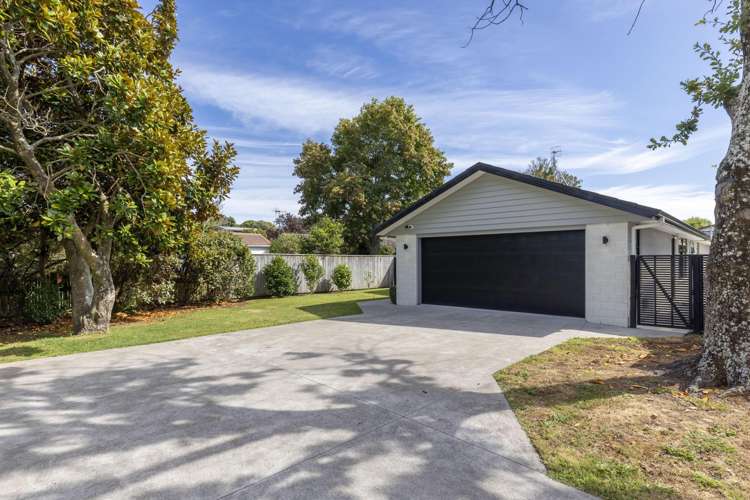 14 Fiesta Grove Raumati Beach_19