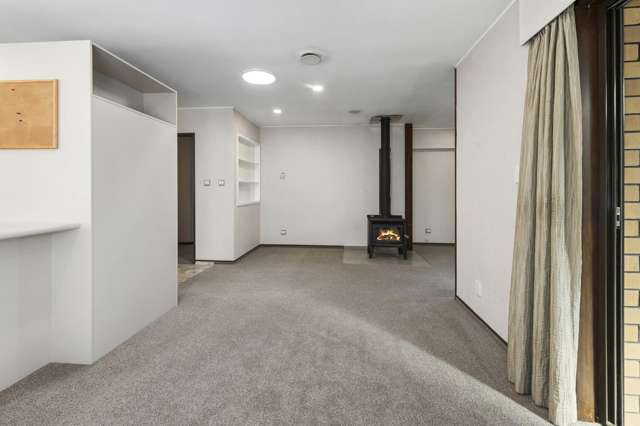 8 Wychwood Crescent Springfield_4