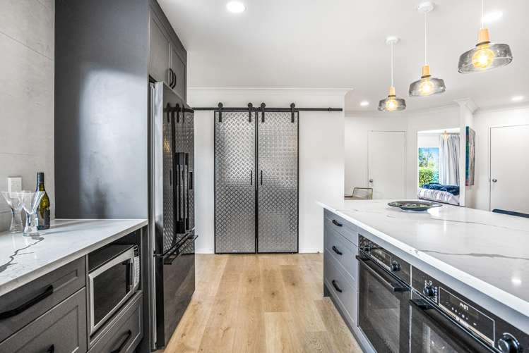 6/199 Birdwood Road Massey_6