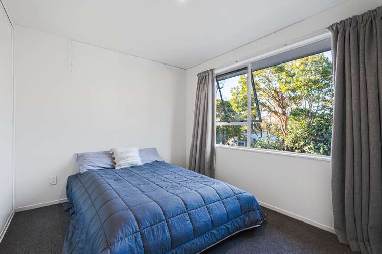 2/176 Riverlaw Terrace Saint Martins_6