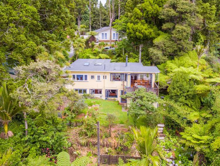 8 Tainui Road Titirangi_0