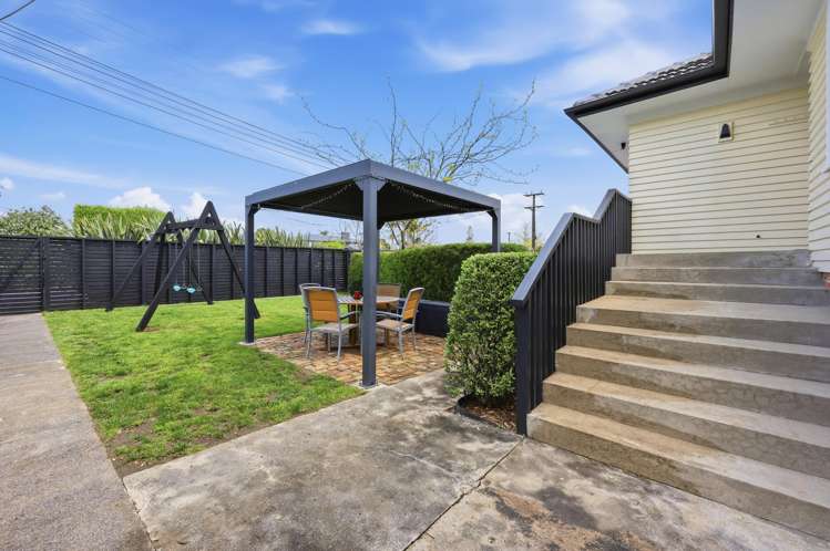 7 Stokes Avenue Te Atatu Peninsula_18