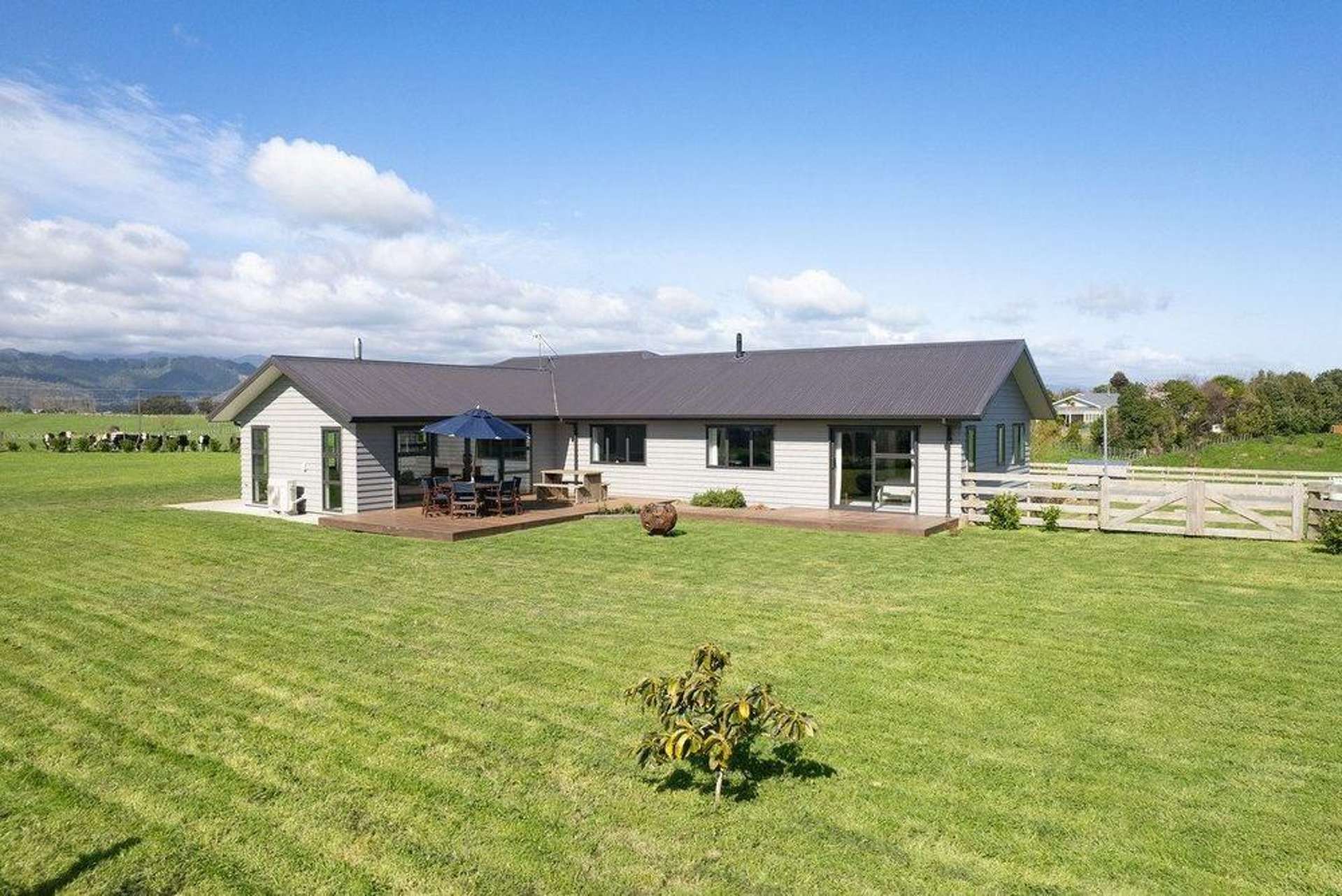 102 Kukutauaki Road 10516_0