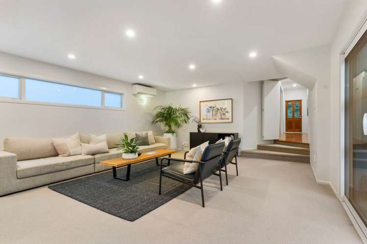 1/15 Sylvan Park Avenue Milford_27