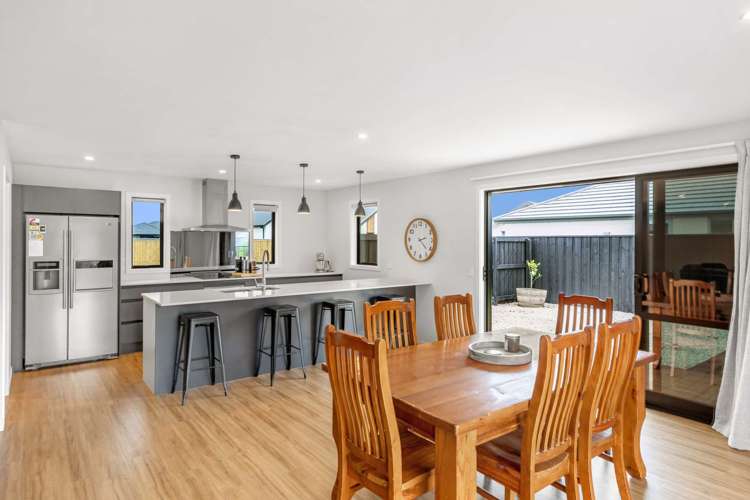 2 Hunter Lane Amberley_15