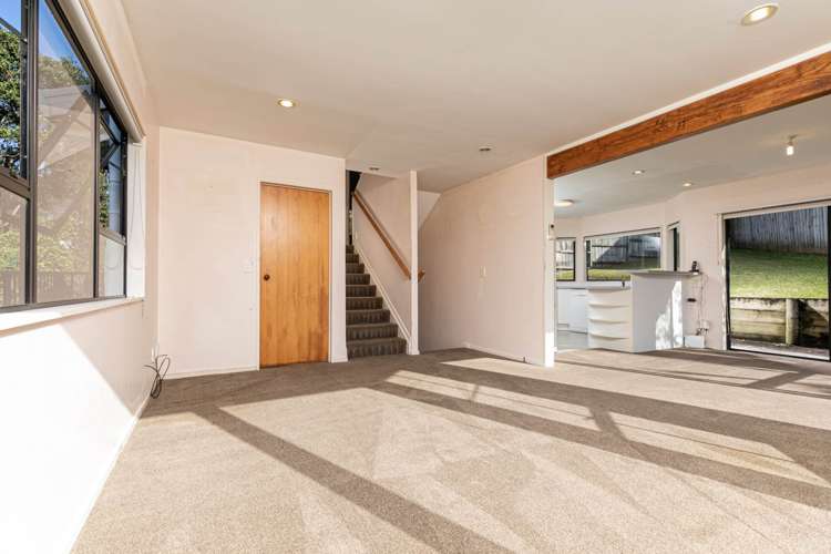 2/28 Unsworth Drive Unsworth Heights_9