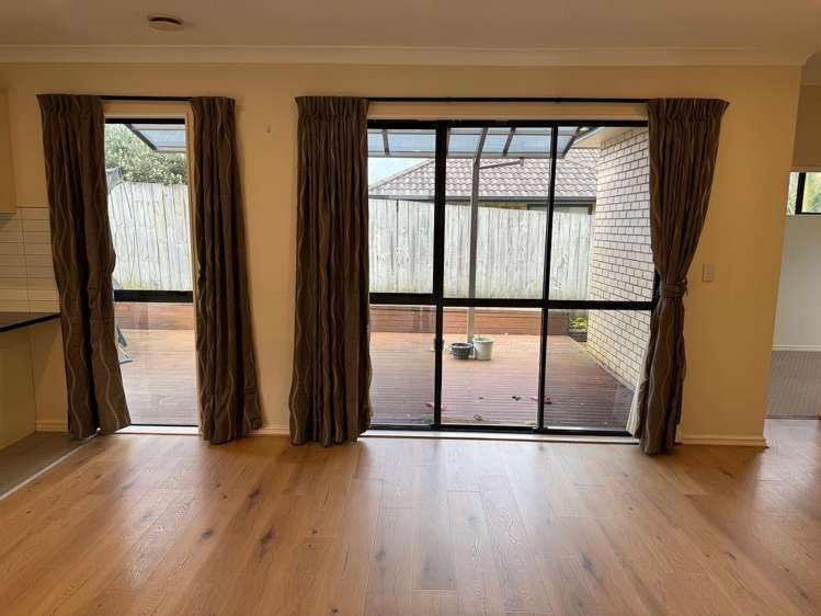 3 Askerne Drive Flat Bush_8