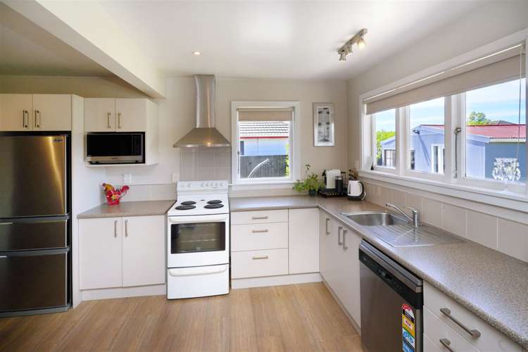 34 Charlcott Street Burnside_9