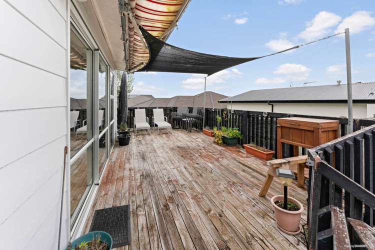 32 Sunningdale Street Wattle Downs_7