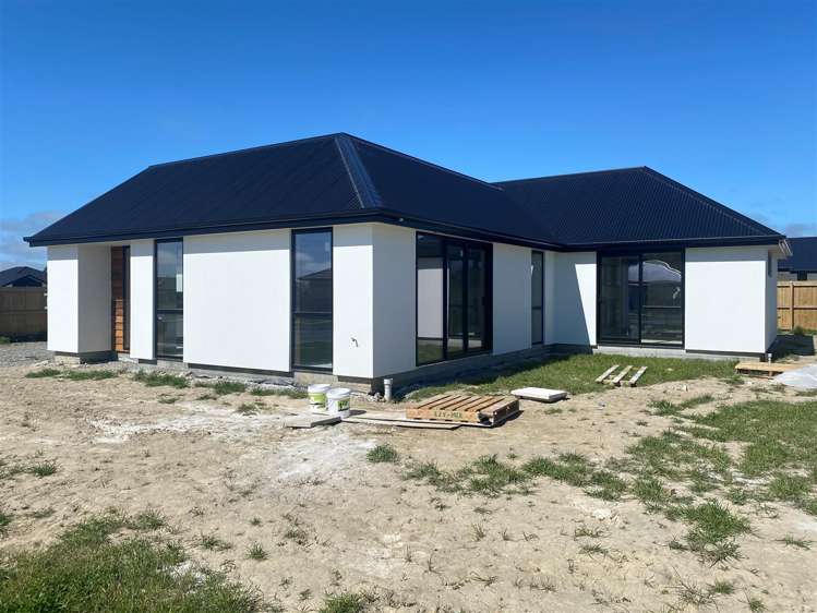 10 Martini Avenue Leeston_1