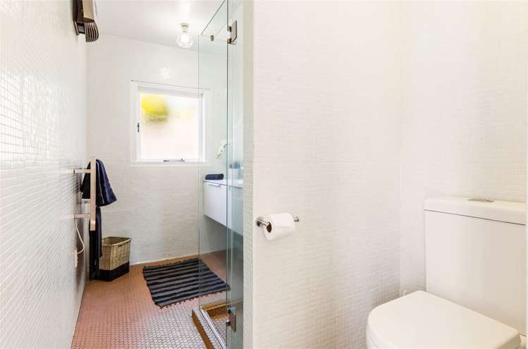 811 Te Atatu Road Te Atatu Peninsula_16