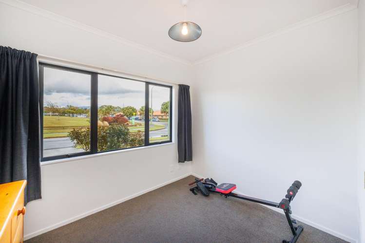 1 Sycamore Crescent Fitzherbert_17