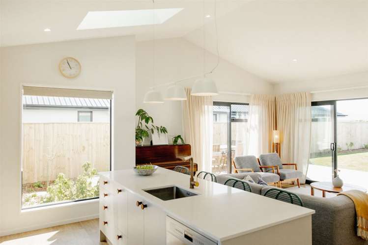 42 Ebenezer Drive Lincoln_5