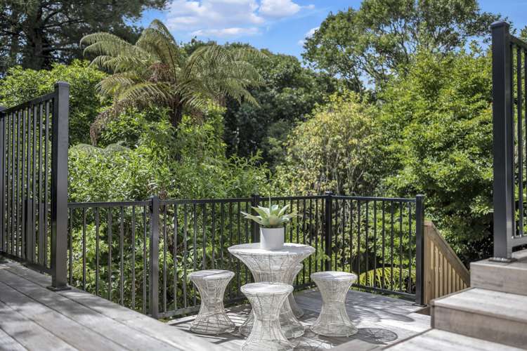 58a Uxbridge Road Mellons Bay_31