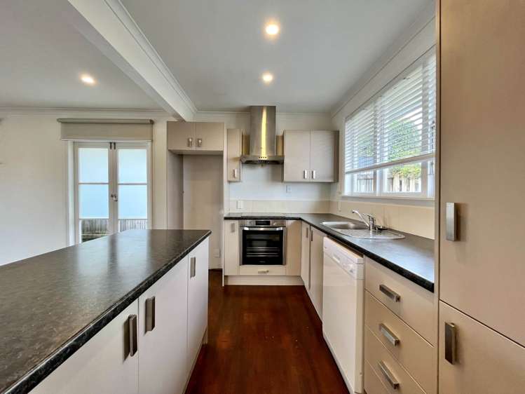 1/52 Selwyn Crescent Forrest Hill_5