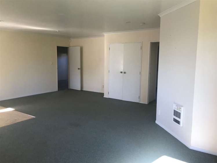 87 Puhinui Road Papatoetoe_7