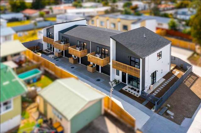 Modern 2 bedroom Living in Prime Henderson