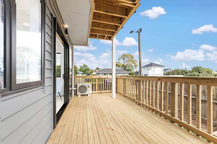 2/57 Kervil Avenue Te Atatu Peninsula_11