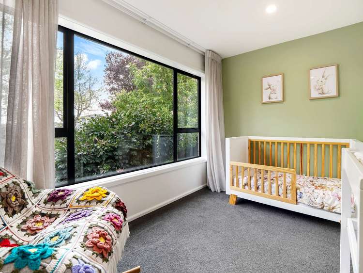 53 Woodbury Street Russley_20