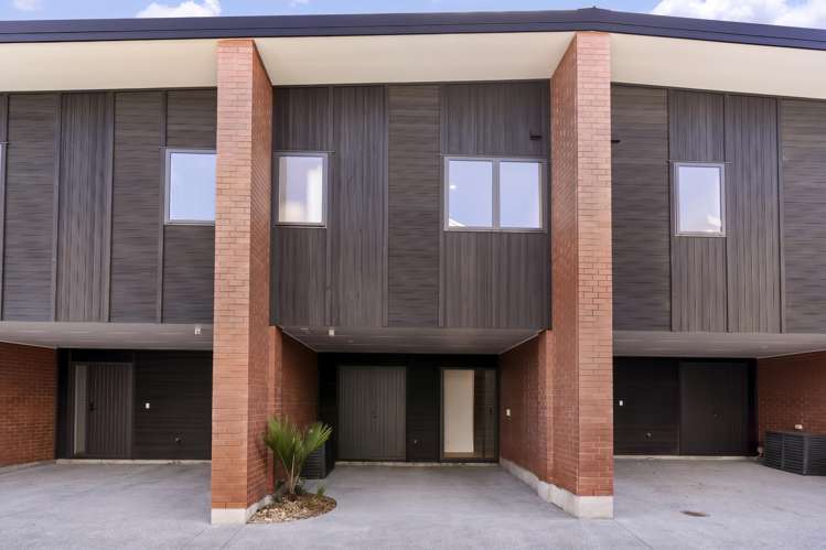 38 Alamein Terrace Mount Albert_0