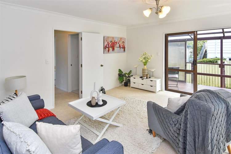 2/32 Russell Road Manurewa_9