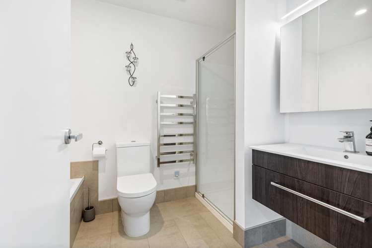 7 Whale Road Mt Wellington_13