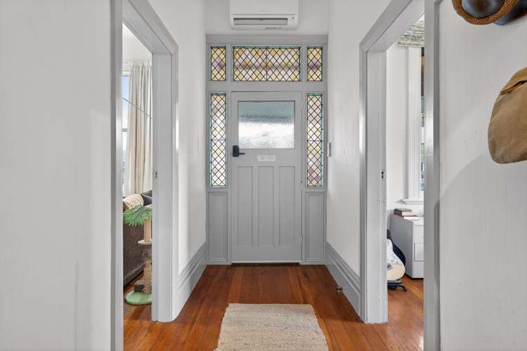 672 Worcester Street Linwood_8