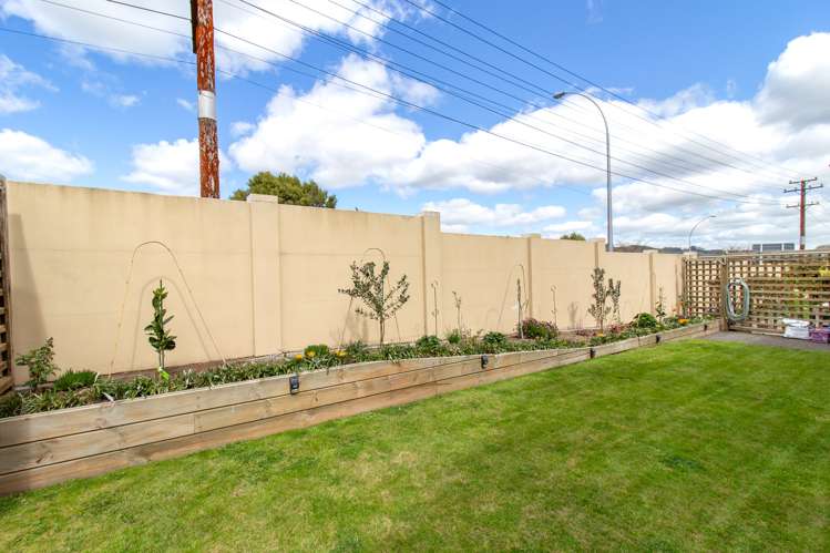 27/285 Vaughan Road Owhata_14