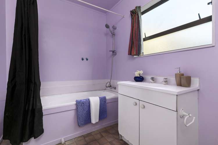 11 Titirangi Road New Lynn_9