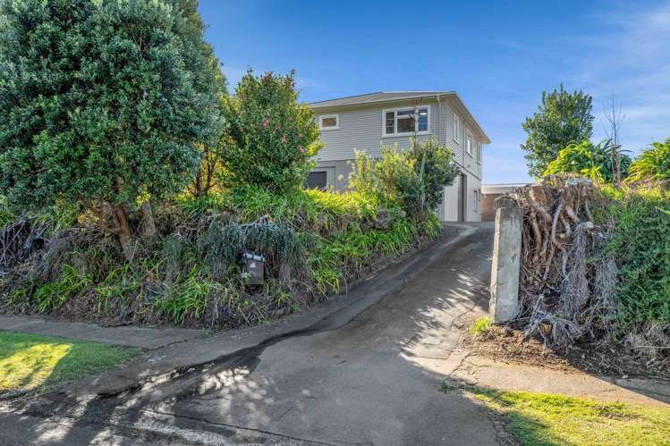 89 Wairau Road Oakura_25