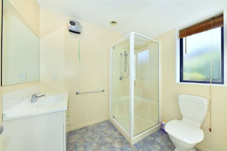 26 Sanctuary Gardens Shirley_14